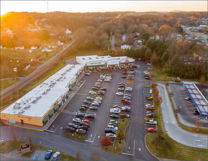 SHOPPES AT WEST MARKET