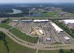 THE FORUM AT GRANDVIEW: 