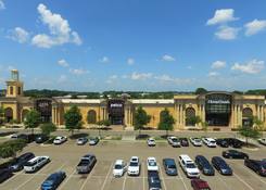 THE FORUM AT GRANDVIEW: 